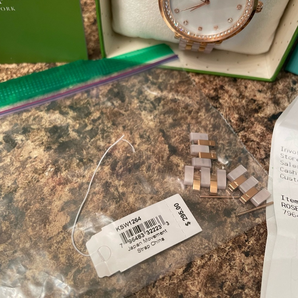 Kate Spade Watch - Picture 7 of 9